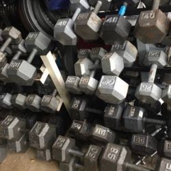 SELLING DUMBBELLS  : RUBBER /  STEEL : ( 3lbs. up to 120lbs.)   & ADJUSTABLE DUMBBELLS