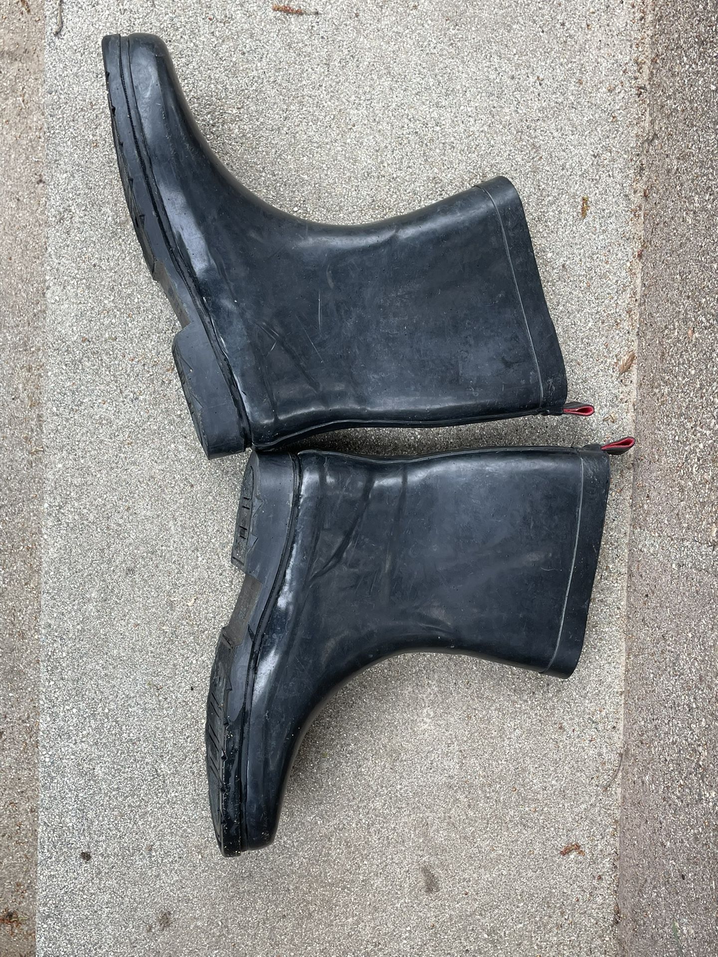 RUBBER BOOTS RAIN/snow woman size 10