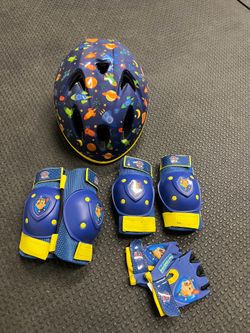 Schwin toddler helmet with safety pads