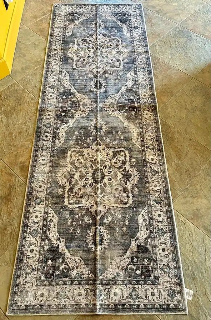 New Machine Washable Runner rug . 7ft 10 1/2” Long X 2 Ft 8” Wide- Beautiful. 