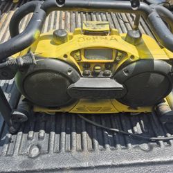 Dewalt Radio