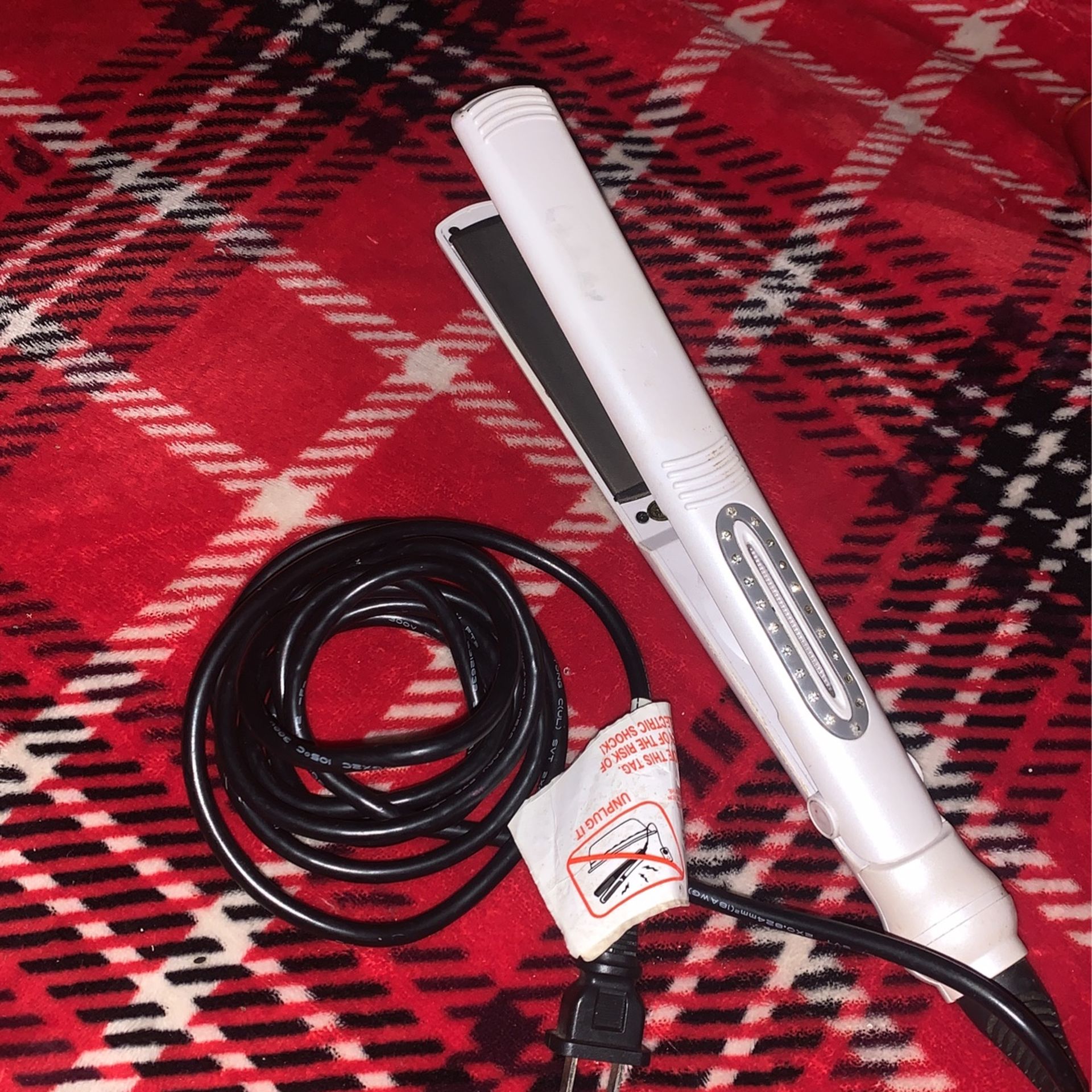 White Crystal NANO Hair Straightener