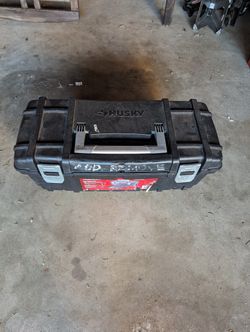 Husky 24 In Tool box