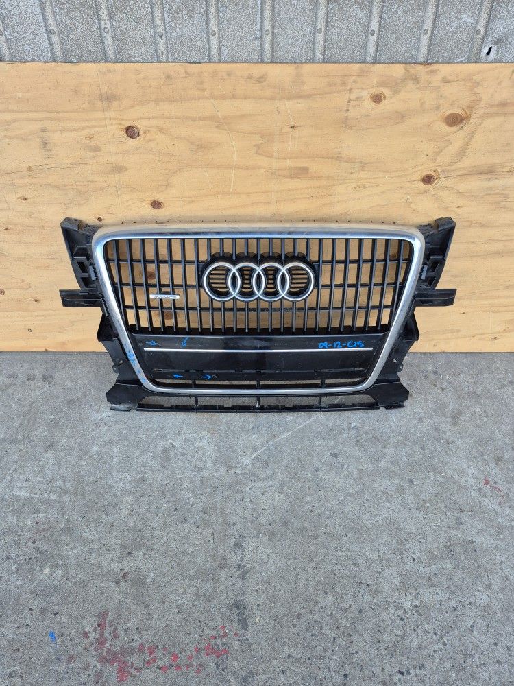 2009 2010 2011 2012 Audi Q5 Front Bumper Grille Grill Original Used