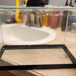 Aqueon Rimless 2.5g Tank