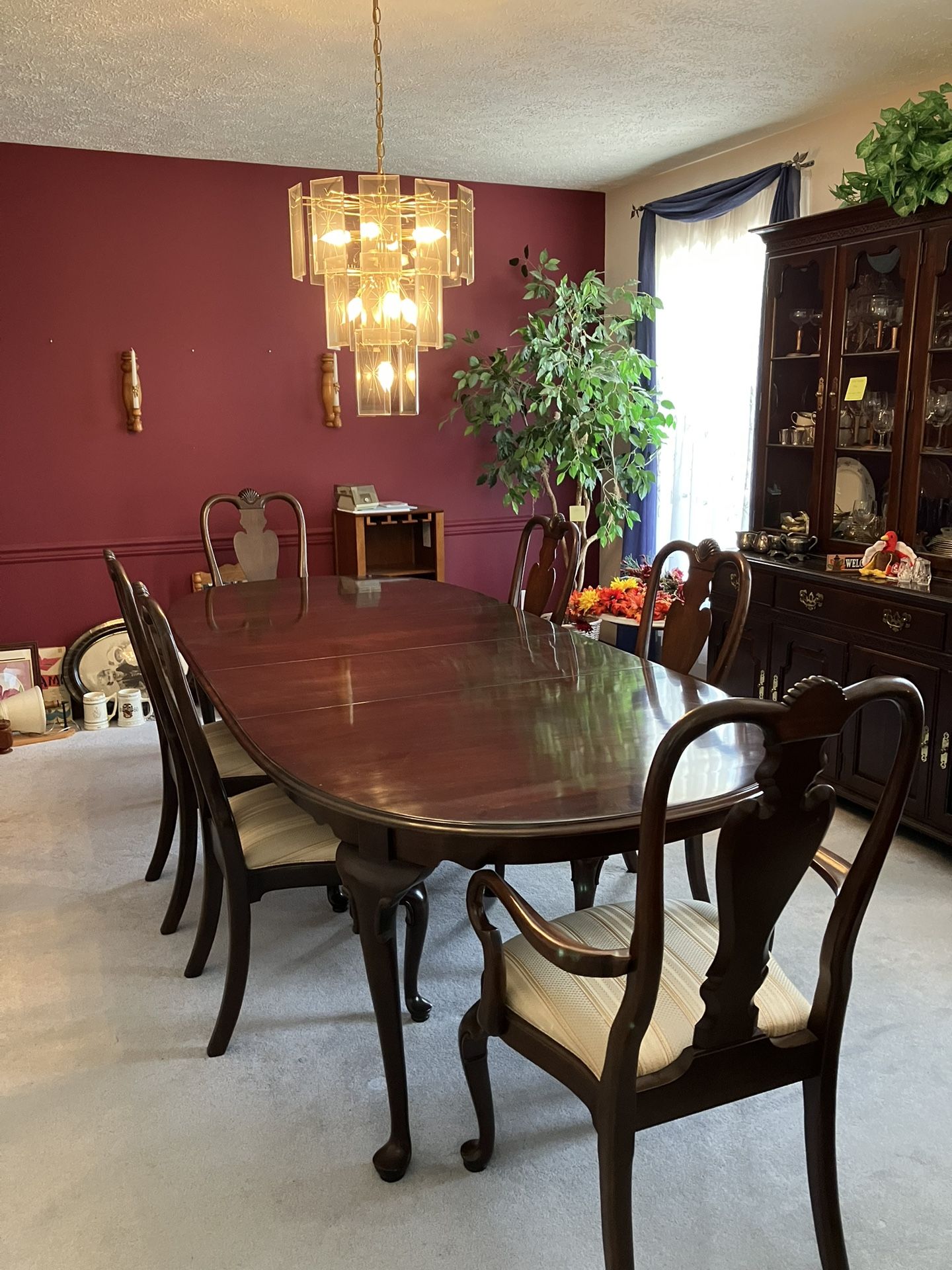 Ethan Allen Dining Room Table & Chairs