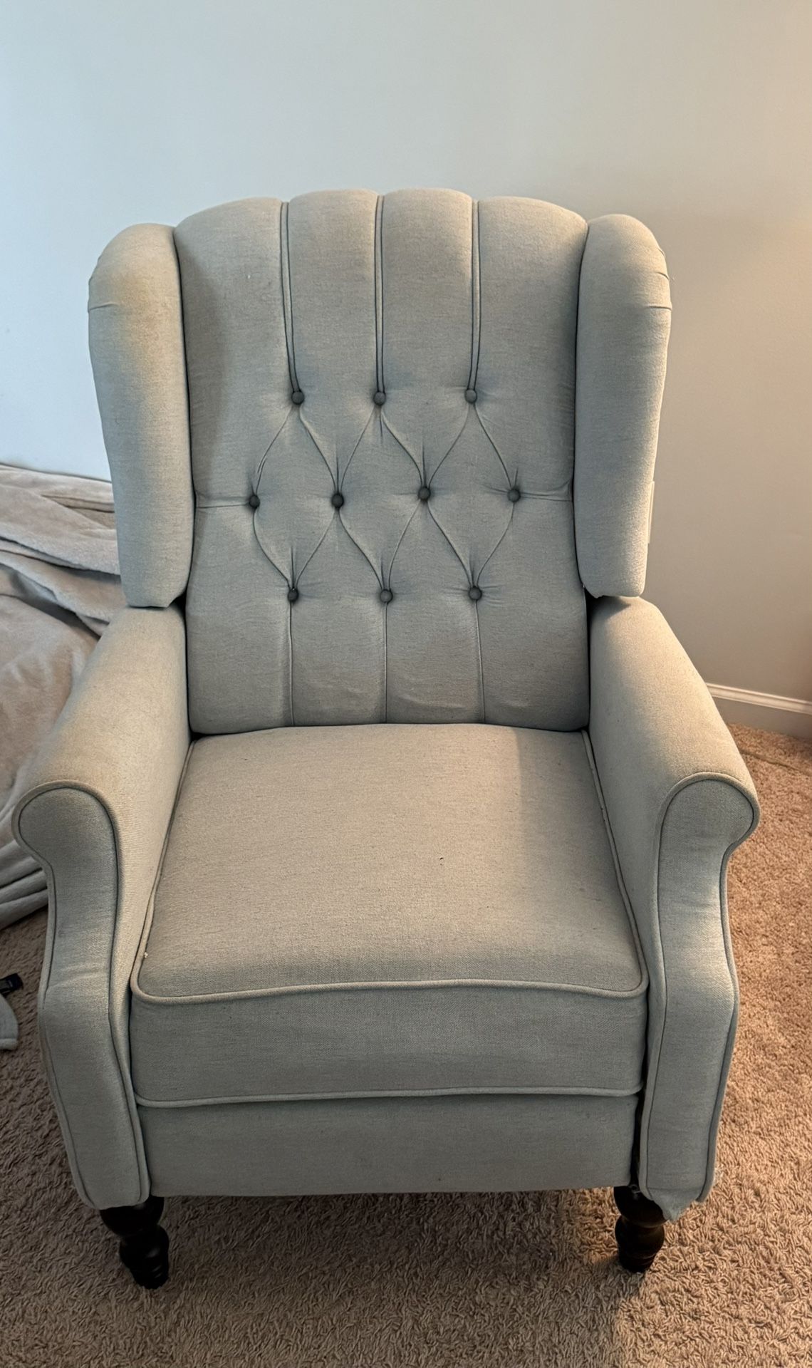 Recliner Chairs (Broyhill)