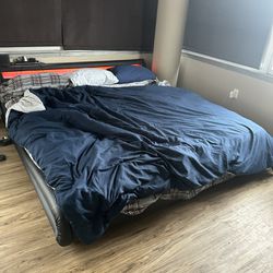 King Mattress And Bed Frame 