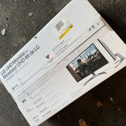 LG 27 Ultrafine 4K UHD (3840x2160) IPS Computer Monitor