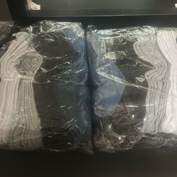 20 Pairs Of Socks 