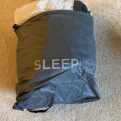 Intex Airbed with internal electric pump (queen size)