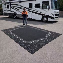 New In Box 9x12 Feet Large Outdoor Waterproof Floor Mat Black And White Pattern With Carrying Case Case Not a Rug Or Carpet 