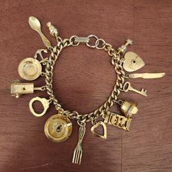 Vintage Child's Goldtone Charm Bracelet