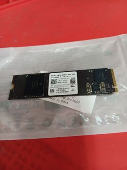 Western Digital 512gb NVME SSD M.2 2280
