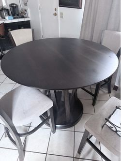 Dining Table Set