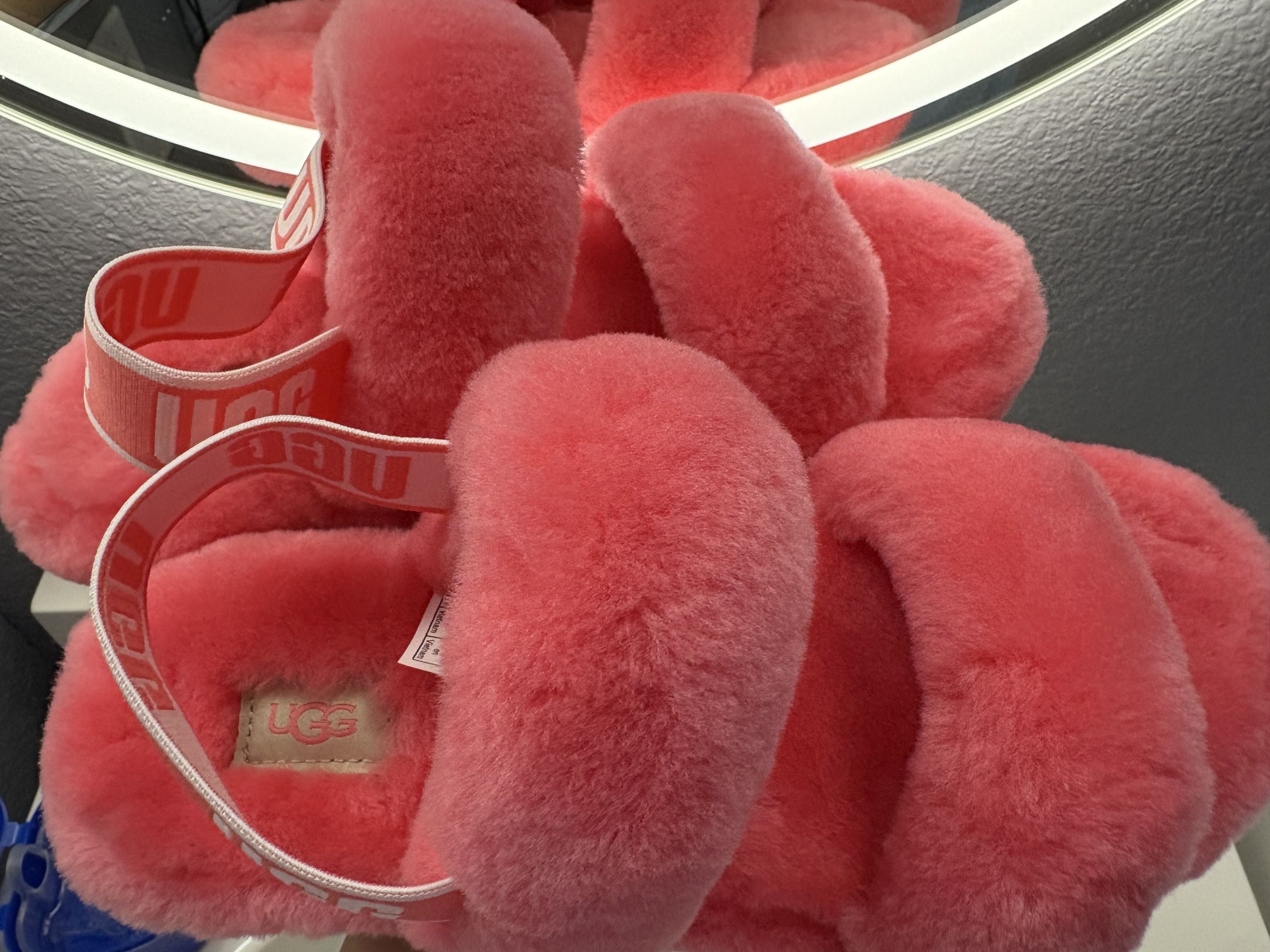 UGG Fluff Yeah Slide