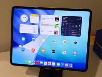 Apple iPad Pro 13-inch M4 256GB Wi-Fi Silver - Good Condition