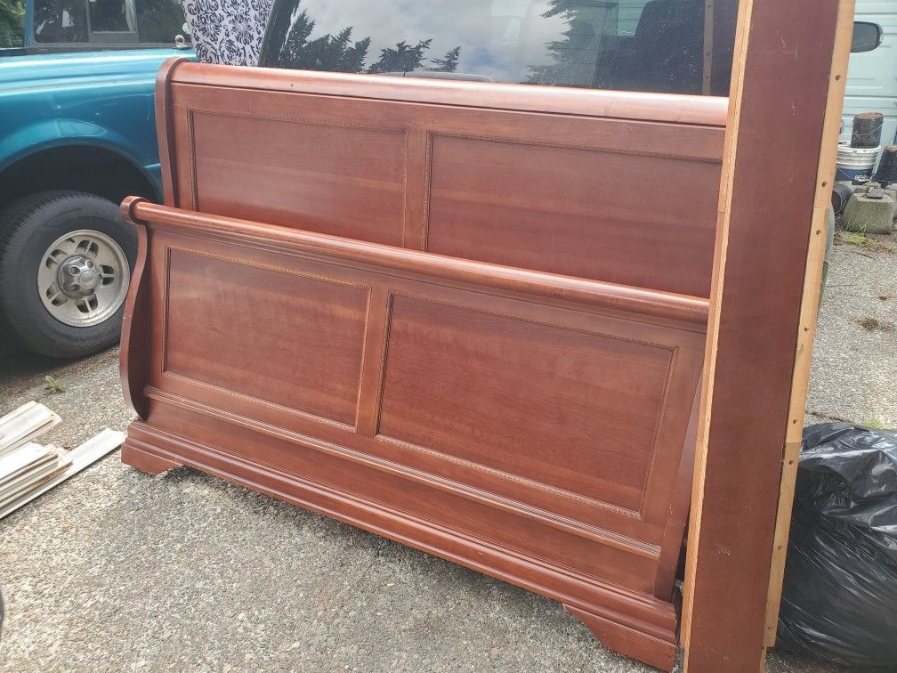FREE - Queen Size Sleigh Bed Frame