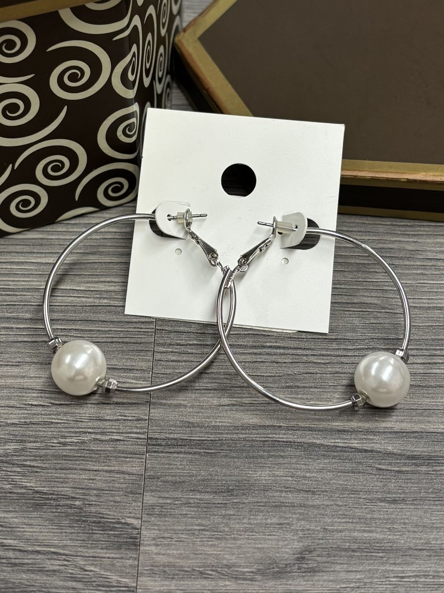 Elegant Silver Earrings With Pearls
