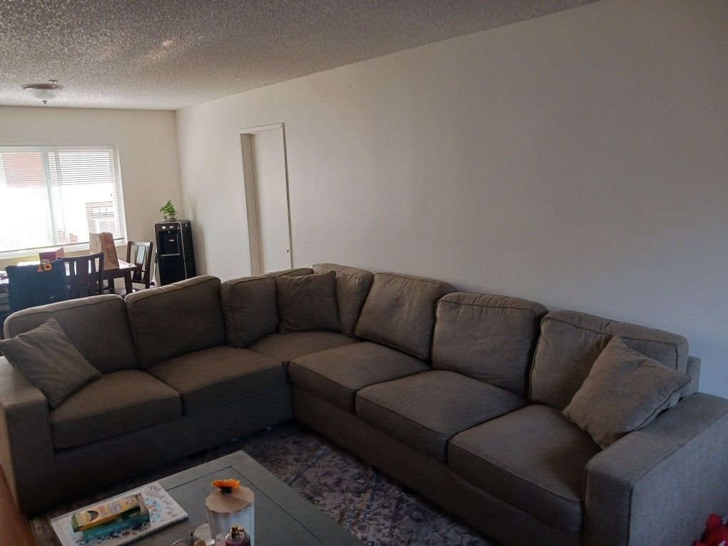 Sectional Sofa