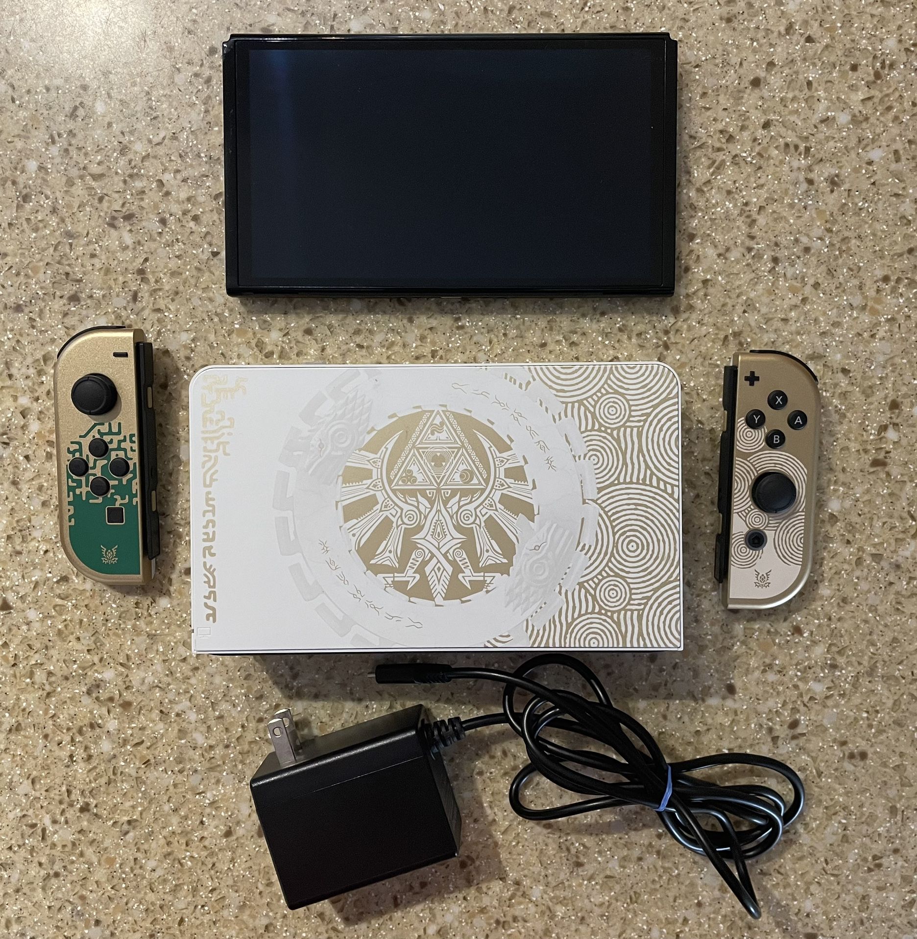 Nintendo Switch OLED [The Legend of Zelda: Tears of the Kingdom Edition]