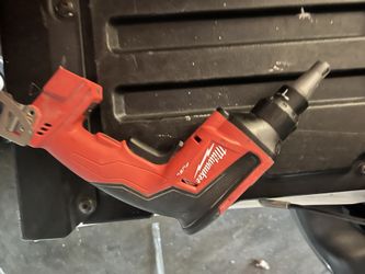 Milwaukee Screw Gun
