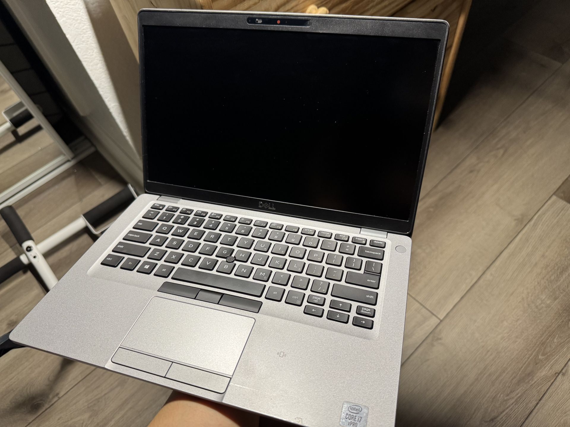 Dell Latitude 7410