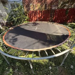 Trampoline