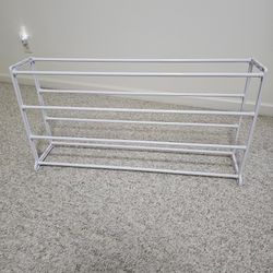 Shoe rack, new 