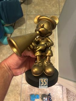 Disney parks Mickey Mouse director Hollywood studios medium size 35 anniversary figurine.