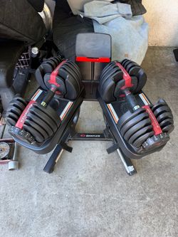 Bowflex Dumbells for sale 552 w/stand