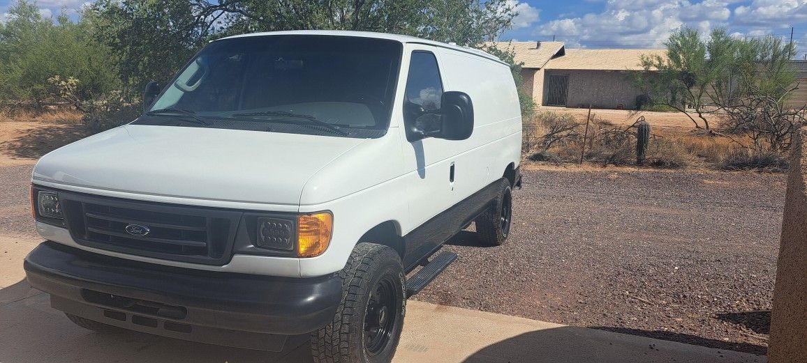 2006 Ford E350 Conversion Van