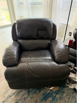 Set of recliners- 2 identical recliner chairs, 1 recliner loveseat