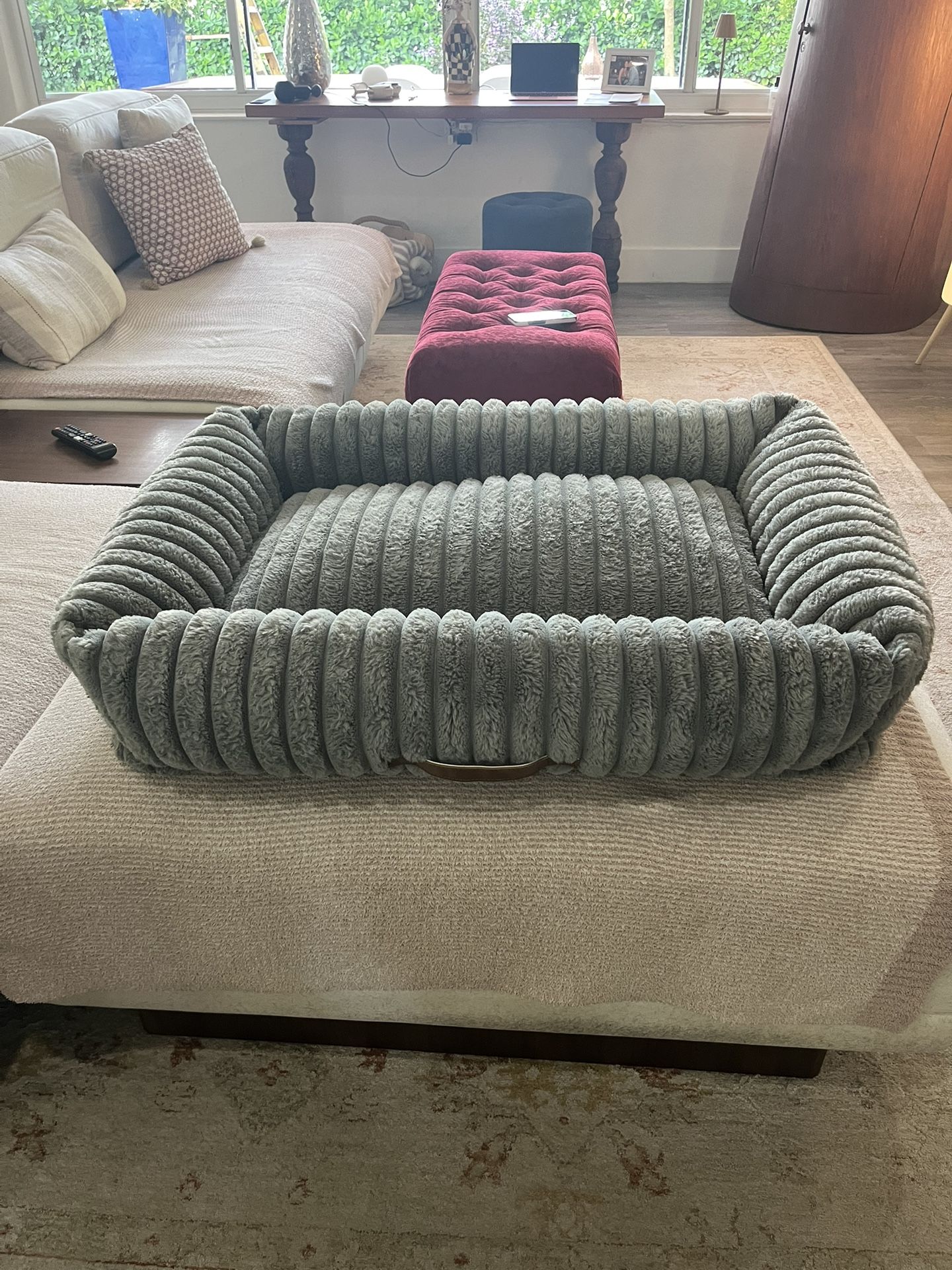 Dog Bed 