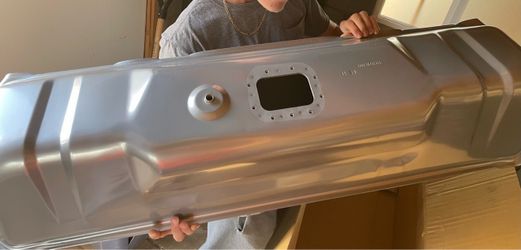 New Chevrolet Corvette Fuel Tank And Fuel Pump