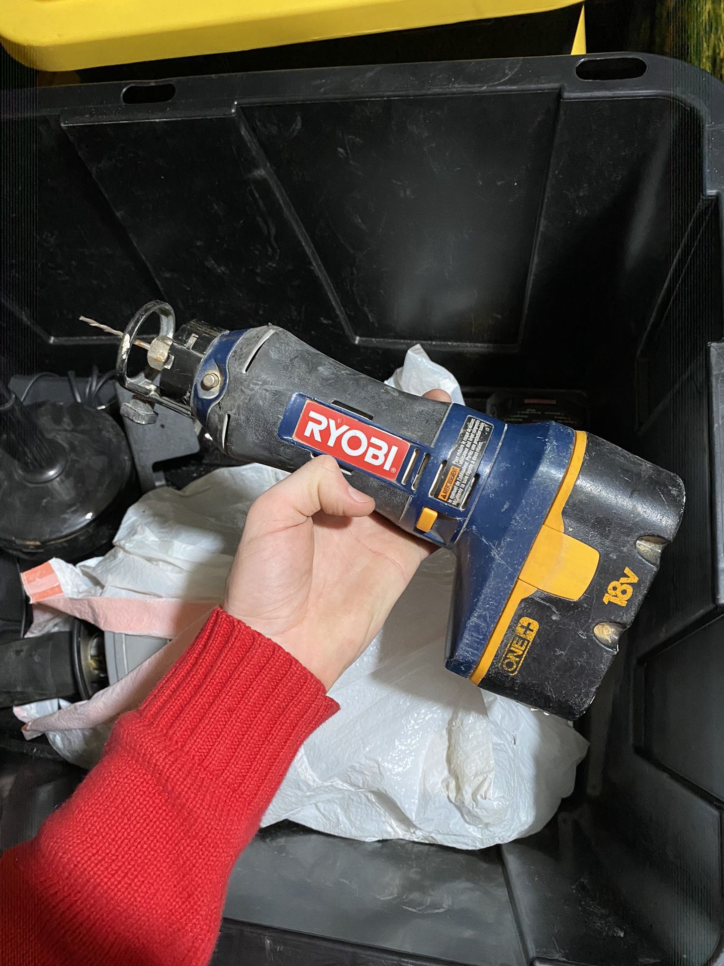 Ryobi (P530) - 18V Cordless Spiral Saw Rotary Cutter (Tool Only)