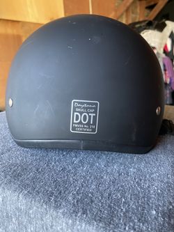Motorcycle helmet