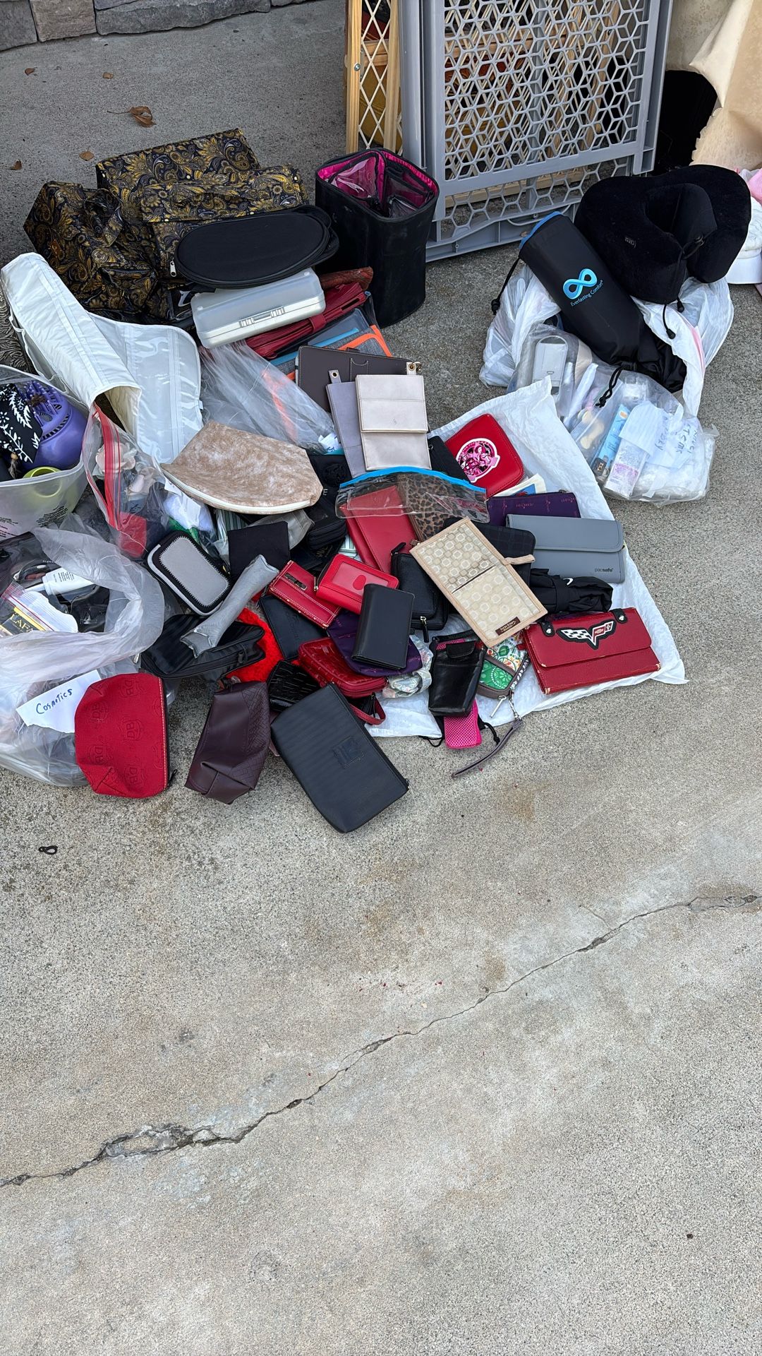 Miscellaneous Wallets