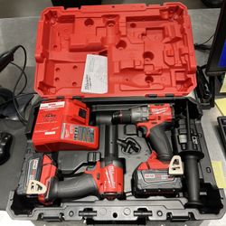Milwaukee Drill/Impact Combo Kit (156135) MMP