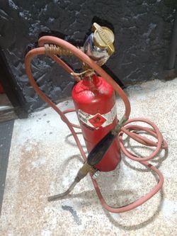 Acetylene Gas Cylinder with Regulator and Hose
