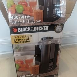 New Black and Decker Juice Extractor 