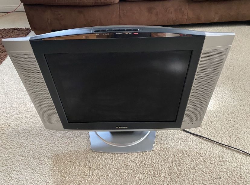 20" Emerson 4:3 Square 480p LCD TV *With Stand* EWL20S5 no remote