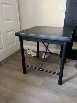 Square Table