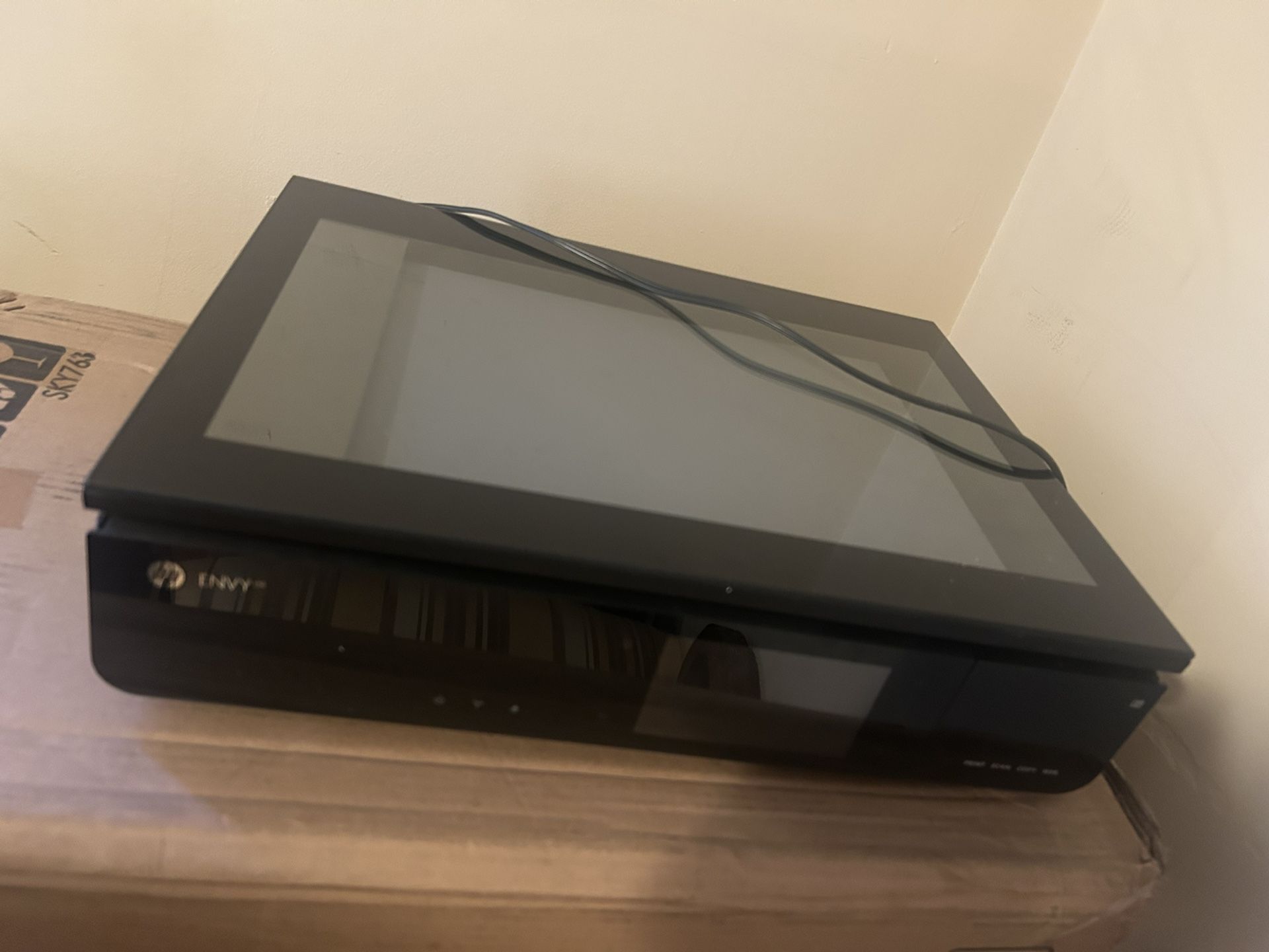 HP ENVY 120 e-All-In-One Inkjet Printer Scanner