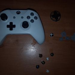 Faulty Xbox One S Controller *Read Description For More Info