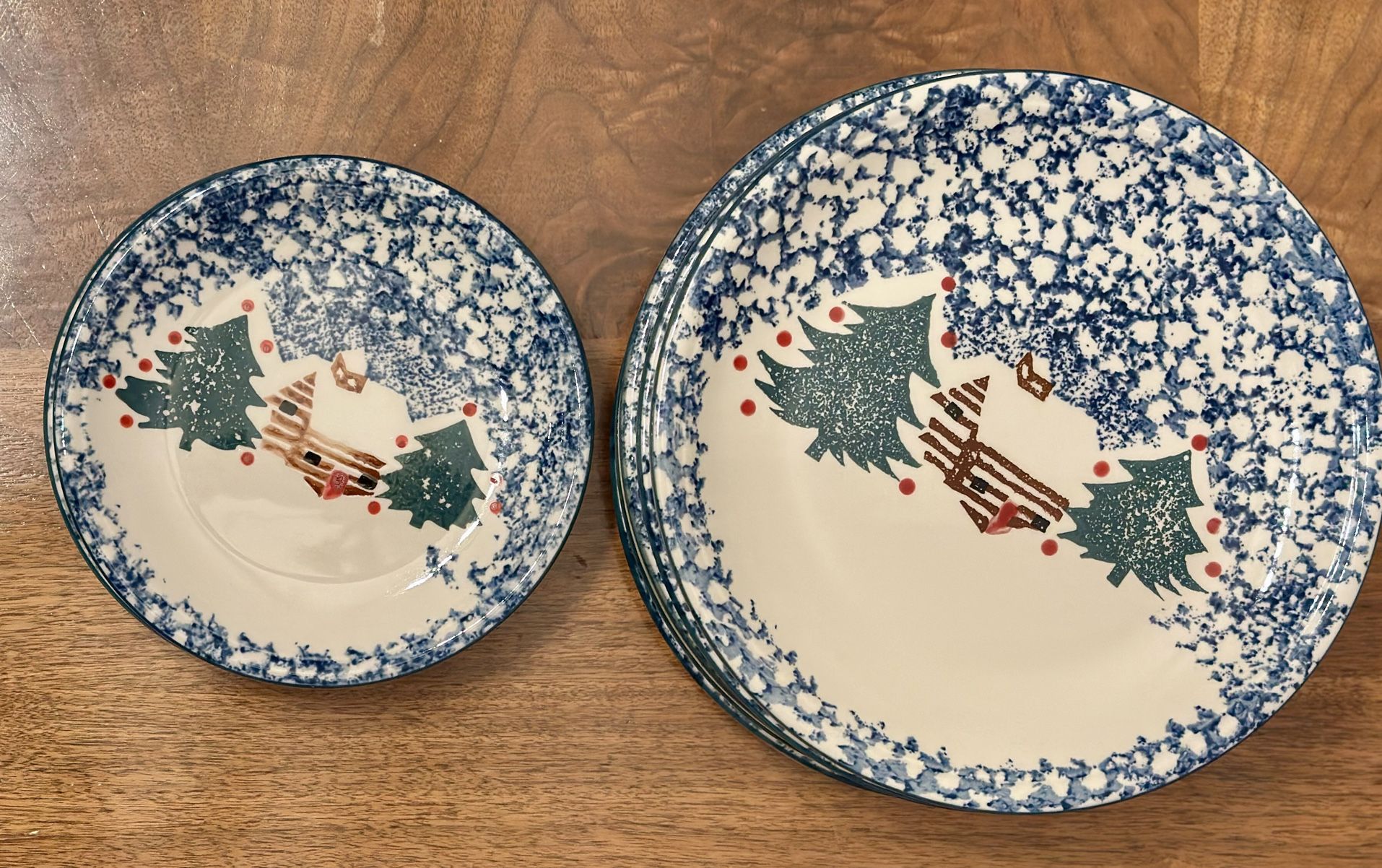 ❄️ Folk Craft “Cabin in the Snow” Dinnerware Set (Tienshan) – $30