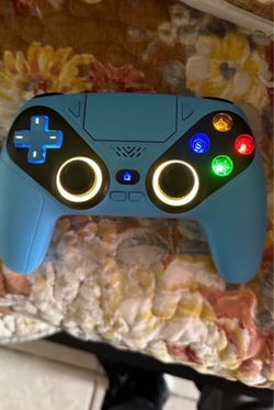 Wireless controllers