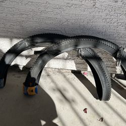 29inch Tire Blackcat Speak With Fact