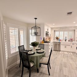 Custom Solid Wood Shutters for Windows, Sliding Doors & Closet Doors - Licensed & Professional Installation (Persianas de Madera para Ventanas)