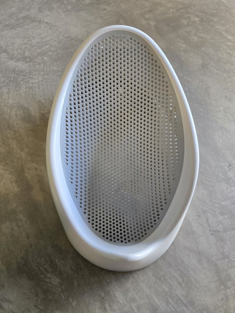 Angle Care Baby Bathtub